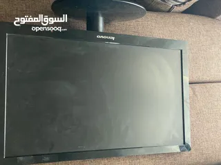  1 شاشه Lenovo