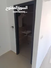  6 شقة مميزة في مكان هادئ للايجار في بيتونيا