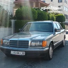  3 Mercedes  300 SE تب نضافة