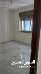  5 شقة للايجار عمارة بيسان (شارع الارسال - منطقة المصايف - بالقرب من مستشفى Hclinic)