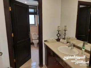  13 فيلا مفروشة سوبر ديلوكس اعلان رقم (V88)