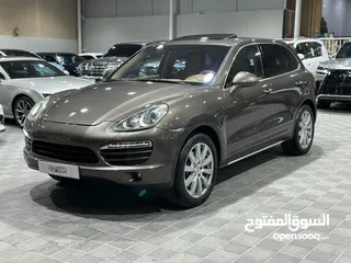  1 Porsche Cayenne