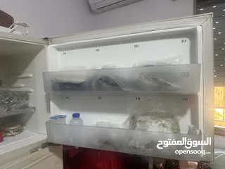 4 ثلاجة شارب