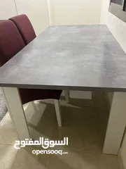  1 طاولة سفره تاتي مع 6 كراسي  Dining table comes with 6 chairs