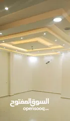  25 أسكانات الأساس - شقة ارضي فاخرة بتشطيبات مميزة للبيع - 155م - الزرقاء - ضاحية المدينة
