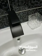  2 حنفية مجلى وحنية مغسلة بحال الجديد