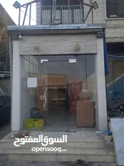  1 محل للبيع حارة السلام على شارع نابلس بالقرب من كازية القيسي 60 متر مكعب متوافر فيه حمام ومطبخ وسدة