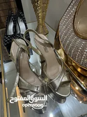  7 احديه ماركه للبيع بسعر رمزي 6 حبات