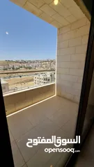  28 شقة حديثة للبيع 165 م2 طابق اول من المالك
