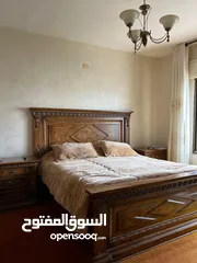  4 غرفة نوم ماستر خشب ماليزي نخب أول عسلي مميز  كلاسيك فخمة