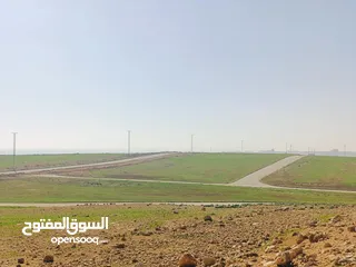 2 ارض للبيع طريق المطار القسطل مساحه 400م ضمن مشروع بوابة عمان استثماريه