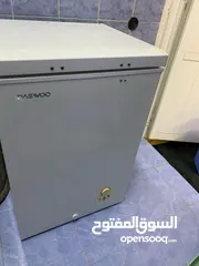  3 فريزر ممتاز وجديد للبيع ب 35 ريال موجود في العذيبة شارع 18 نوفمبر