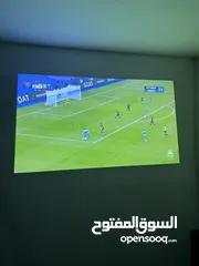  8 ثلث بروجكتورات فيهم مشكال