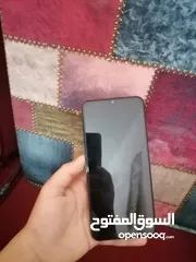  6 سامسونج جالكسي a13 صرله عندي3شهور بس ومعه أغراض