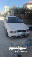  4 سيارة للبيع