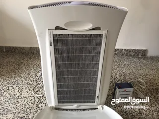  2 filtrete air filter.منقي للهواء