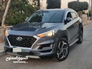  1 هونداي توسان فل اضافات ماعدا الفتحة