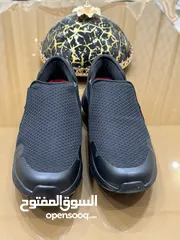  8 بوت SKECHERS اصلي للبيع بسعر مغري من  الموديل جديد حفيف طبي اصلي ضالانزلاق