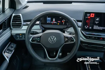  12 Volkswagen ID6 Pro 2022 + 2023  مستعمل و كفالة اتوهب فحص اتوسكور 90% فما فوق