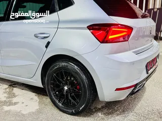  4 سيلت ابيزا بالكرتونه