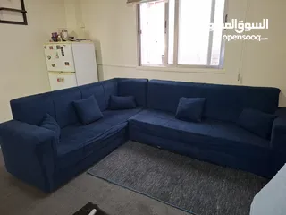  1 كنب كورنر بحاله جيده للبيع
