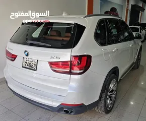  4 BMW X5 35i