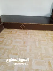  3 صناديق عدد 5 ارتفاع 25 وطول 170 ب70 في واحد صغير منهم ب120 وغساله شغاله ميه ميه ب55