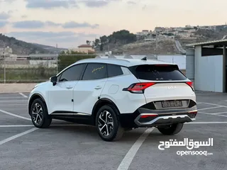  10 كايا سبورتاج /2022 فل بدون فتحة سقف  2x4 ///240Hp بنزين + كهرباء  ( Haybrid) 1600cc