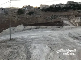  3 قطعة ارض في أم رمانة قرب شارع الأردن للبيع
