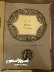  13 كتب بالانجليزي