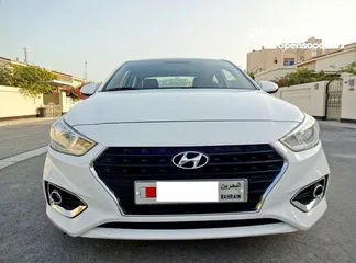  1 Urgent sale...Hyundai Accent 1.6 2018 Sedan, Automatic, White, Excellent condition