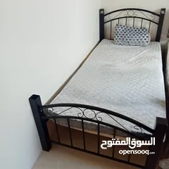  9 معدات مطاعم و مسكن