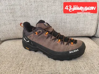  1 أحذية عالمية متخصصة للهايك والتسلق والرحلات الجبلية  best hiking shoes