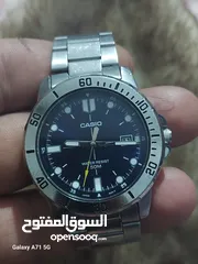  3 4ساعات اصلي  100بالمية بسعر حرق اقراء الاعلان جيدا قبل لا ترن