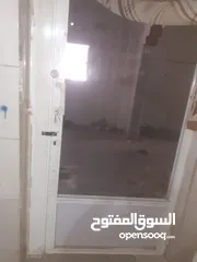  4 أغراض للبيع مستعمله بحال الوكاله  اربد وسط البلد قرب مخابز الأفراح