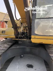  10 Komatsu Excevators