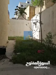  13 شقة أرضية مميزة للبيع في خلدا  - خلف السيفوي 91م مع حديقة وترسات 140م بسعر مغري