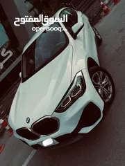  6 BMW (X1) 2020