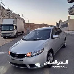  3 كيا فورتي 2009 للبيع