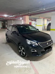  1 جيب بيجو 3008 لون اسود ( بيع بسبب السفر)