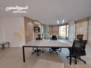  3 مكتب امامي بواجهات زجاجية للايجار في وادي صقرة، 230م