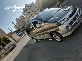  6 باص ستركس 2001  منتهي ترخيص من شهر للبيع  الفحص قصعات ماتور 2500 تيربو