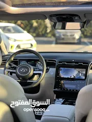  25 هونداي توسان هايبرد  بلاك ايديشن كامل الاضفات لون مميز  سنة الصنع 2022