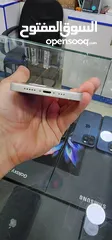  3 iPhone 12 128 GB بحالة ممتازة جدا بسعر مناسب