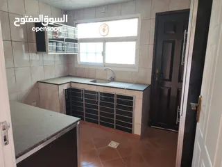  6 فيلا للايجار في العذيبة الشمالية خلف الميرة - Villa for rent in Al-Azaiba north