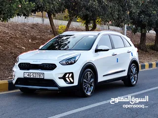  3 كيا نيرو 2022 KIA NIRO HYBRID جمرك جديد وارد كوري فحص كامل بحالة الوكالة