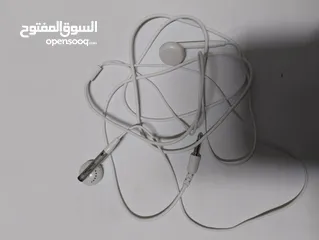  3 سماعة صوت واضح ونقي وعالي جدا من ماركة creative للبيع