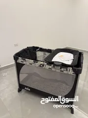 3 سرير اطفال مستخدم فترة قصيرة بحالة ممتازة بدون عيوب