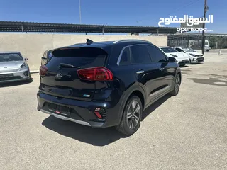  5 كيا نيرو هايبرد تورنج موديل 2020 فل كامل اعلى صنف فحص كامل وارد كوري