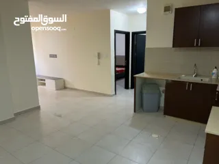  1 استوديو 70م للبيع